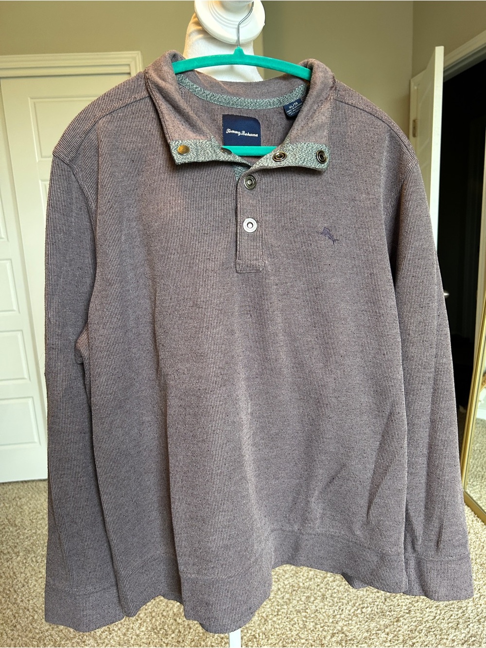 Tommy Bahama Men’s Cold Springs Mock-Collar Henley Sweatshirt Purple Rumberry XL